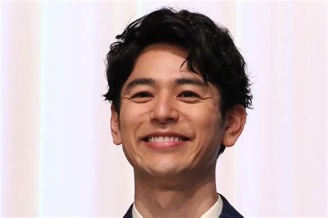 妻夫木聡、2歳上兄を顔出し キャンプで写した2ショットに「お兄様もカッコ良い」の声 Encount Jmmaポータル