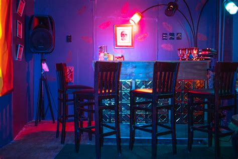 Inside A St Louis Lesbian Speakeasy Out In STL