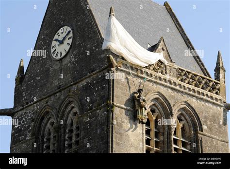 D Jour Parachutiste John Steele Sur L Glise De Sainte M Re Eglise