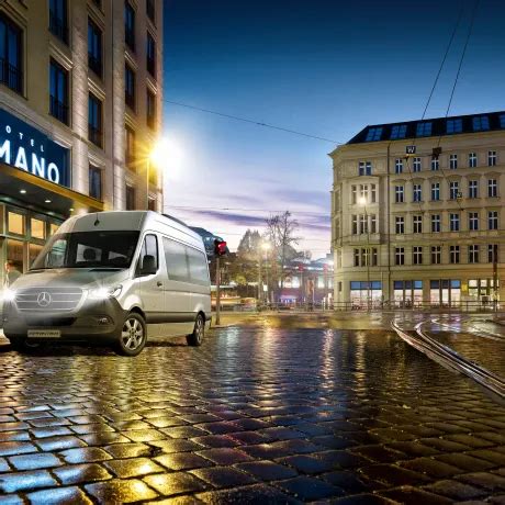 Mercedes Benz Sprinter oferece soluções de mobilidade e tecnologia na