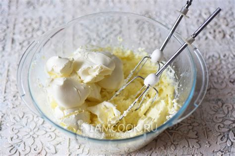 Крем чиз со сгущенкой для торта — рецепт с фото пошагово
