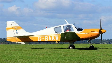 G Bakw Beagle B Series Pup Compton Abbas Airfield Eg Flickr