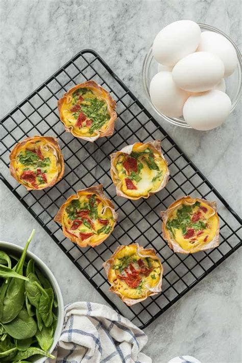 Easy Mini Quiche Recipe with Spinach and Roasted Red Peppers