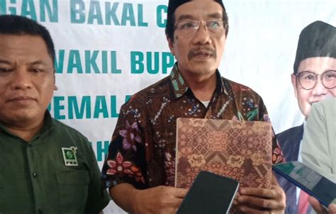 Mantan Ketua Pcnu Kabupaten Pemalang Ambil Formulir Pendaftaran Bacawabup