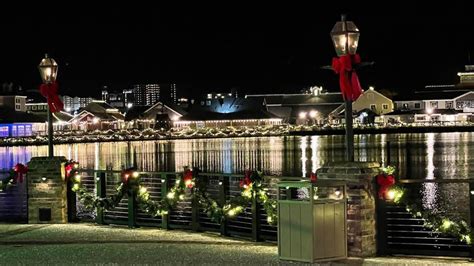 Barefoot Landing kicks off Christmas with annual tree lighting, parade ...