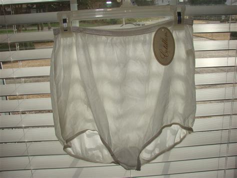 Vintage Nos Sissy Granny Panty Mushroom Gusset Silky White Sheer Size 8