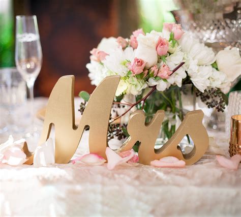 Gold Mr And Mrs Sign Wedding Signs Sweetheart Table Decor Mr Mrs