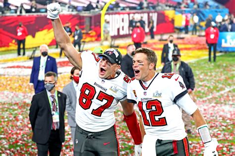 Tampa Bay Buccaneers Best Photos From Super Bowl Lv Celebrations