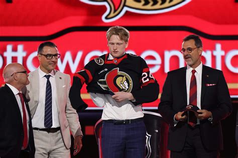 Journalists explain how the times ottawa illinois picks top stories 25