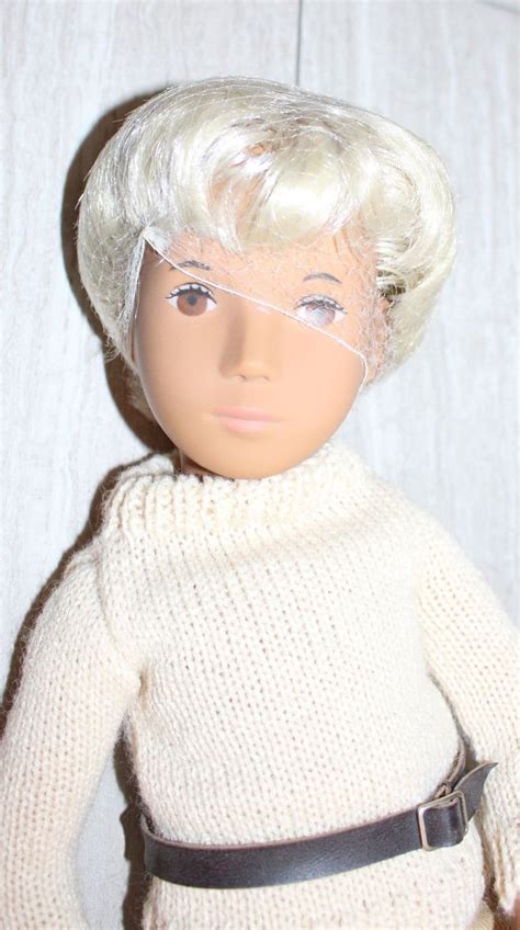 Sweater Sasha Sasha Doll Celebrities Blonde