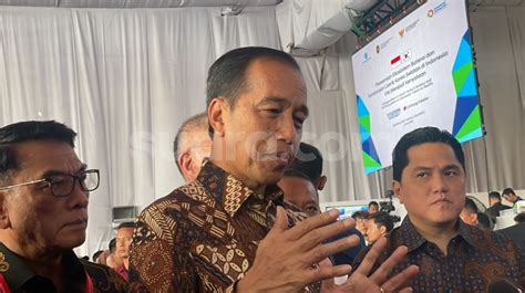 Desakan Mundur Menggema Jokowi Buka Suara Soal Nasib Menkominfo