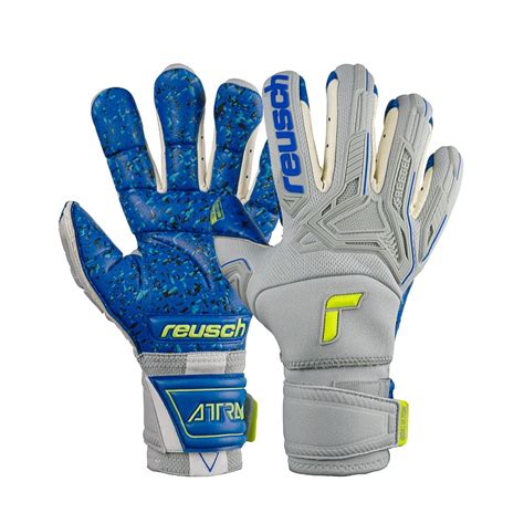 Reusch Attrakt Freegel Fusion Ortho Tec Goaliator