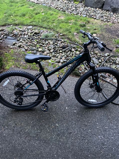 Schwinn Sidewinder Mountain Bike 24 Inch Wheels 21 Speeds Black