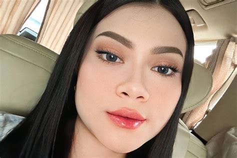 Diselingkuhi Suami Influencer Hanum Mega Ngaku Siap Jadi Janda Tahun Ini