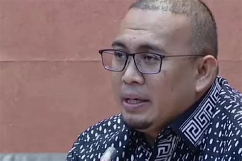 Bukan Orang Biasa Ini Profil Andre Rosiade Mertua Pratama Arhan Pemain