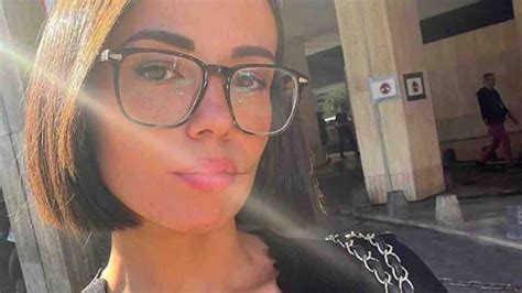 Agathe Auproux En Robe Dos Nu Elle Est Ravissante