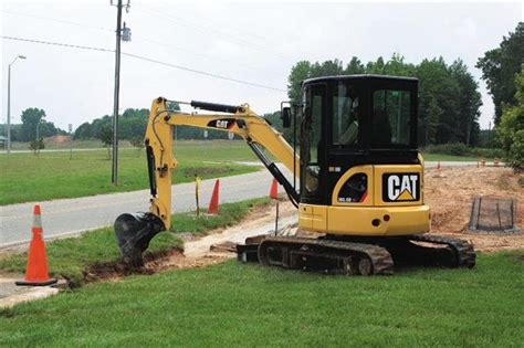 Concorrentes De Mini Escavadeira Caterpillar D Cr M Quinas Novas