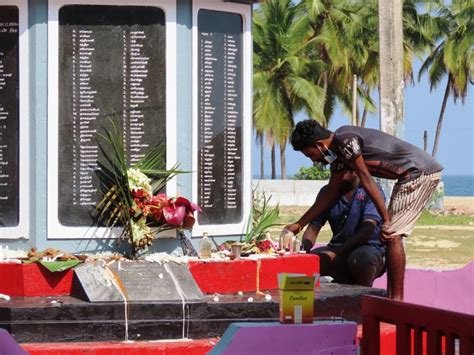 Sri Lanka commemorates victims of deadly tsunami - Colombo Gazette