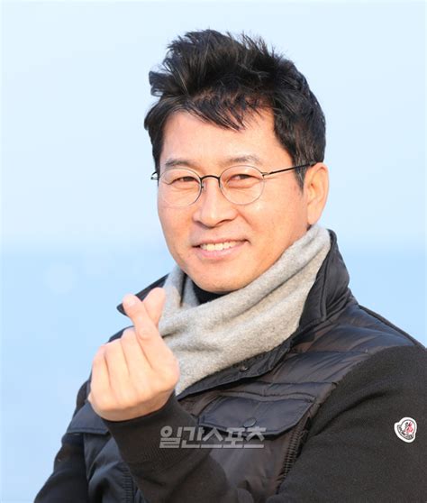 포토 울산 현대 김도훈 감독 Fa 컵 우승 팬 응원 덕분입니다 Jtbc 뉴스