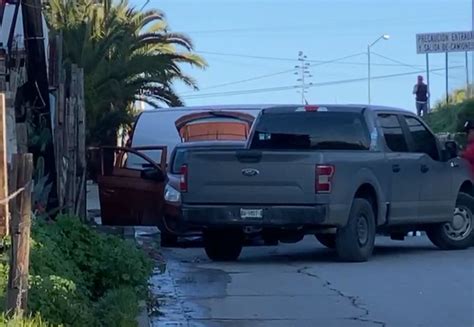 Localizan cadáver al interior de vehículo abandonado en colonia El