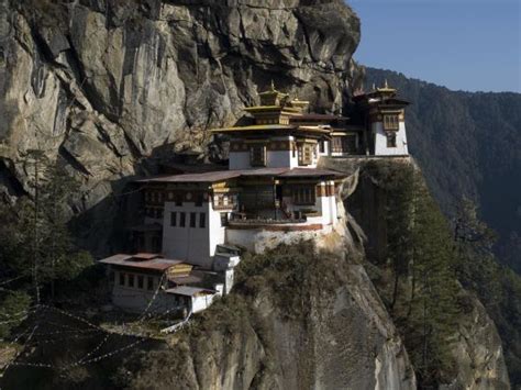 Laya Gasa Trekking Holiday In Bhutan Responsible Travel