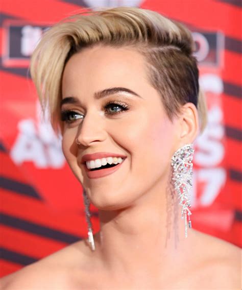 Katy Perry Se Convirtió En La Estrella Con Más Seguidores En Twitter