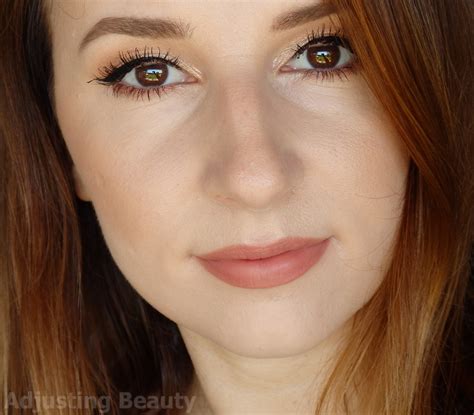 Review NYX Slim Lip Pencils Nude Pink Natural Peekaboo Neutral Ever Adjusting Beauty