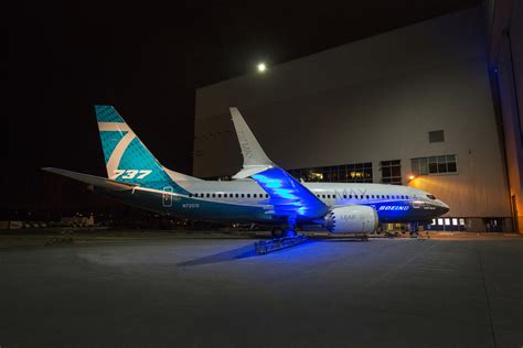 Boeing Presentó El Primer 737 Max 7