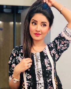 Kiran Naz Ideas Naz Female News Anchors News Anchor