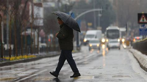 Meteoroloji Den Ok Say Da Il I In Uyar Sel Su Bask N Dolu Ya