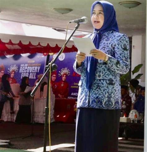 Fatmawati Rusdi Pimpin Upacara Peringatan Hari Pahlawan 2022 Media