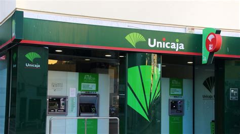 Los consejos de Unicaja y Liberbank dan luz verde a su fusión