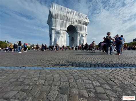 L Arc De Triomphe Empaquet Hommage Christo Disparait Ce Dimanche