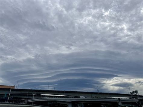 天空驚現「飛碟雲」！氣象署曝成因：陽明山東側容易看到 Ettoday生活新聞 Ettoday新聞雲