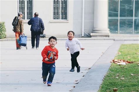 人販子選擇孩子是有套路的，這三種孩子最容易被盯上，家長要了解 每日頭條