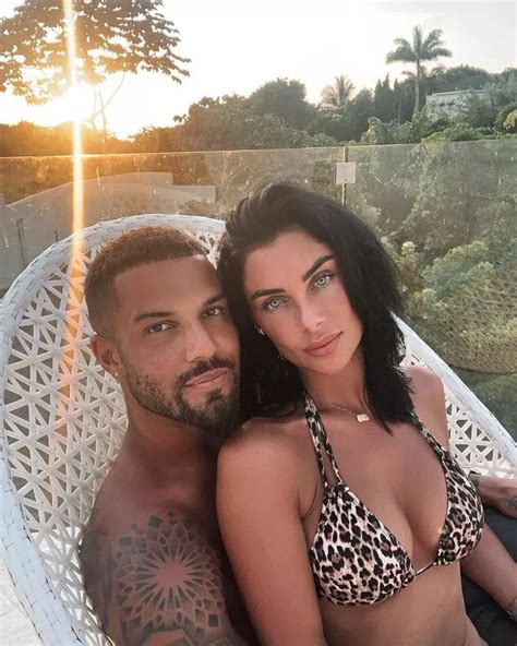 Love Island S Cally Jane Beech Moves Into New Lavish Pad With SAS Star