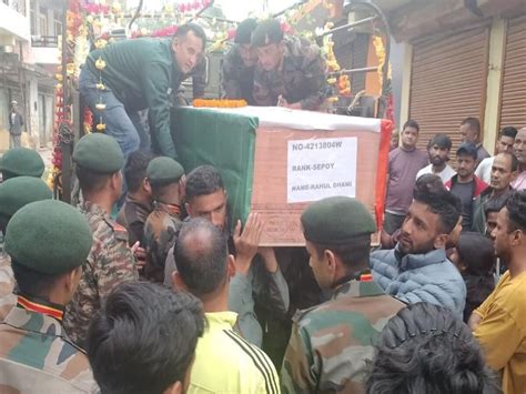 Jawan Cremated With Military Honours At Ascot अस्कोट में सैन्य सम्मान