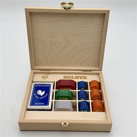 Coffret Belote Bois 90 Jetons Cartes Cie