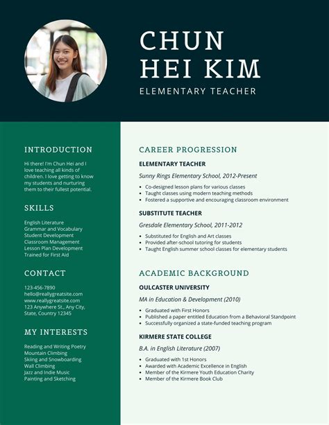 Elementary Teacher Resume In Green Dark Green Color Block Style