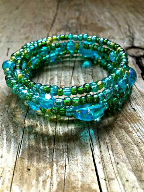 Memory Wire Bracelet Tutorial With Beads And Wrapped Wire