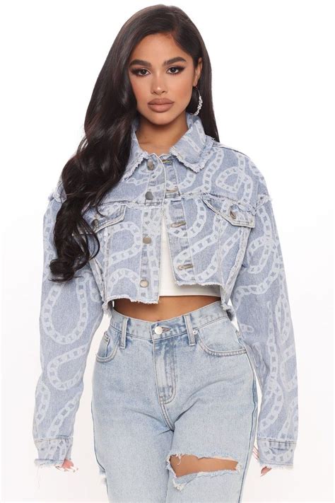 Short It Out Cropped Denim Jacket Light Wash In 2021 Cropped Denim Jacket Fashion Nova