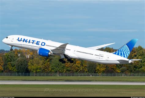 N United Airlines Boeing Dreamliner Photo By Paul H Ser