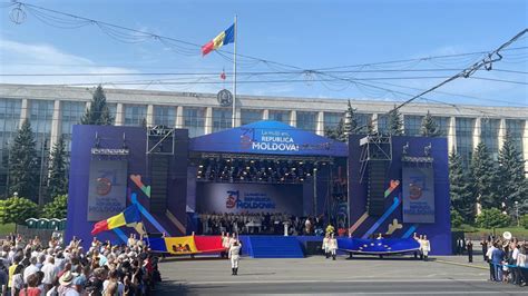 Ceremonia De Inaugurare A Sarbatorii Nationale Ziua Independentei