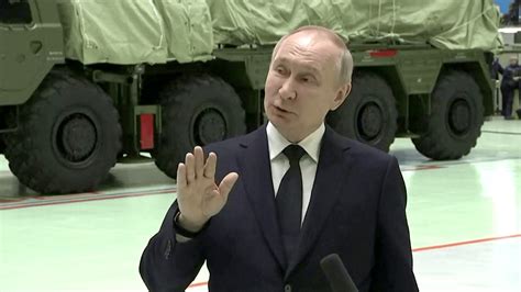 Wladimir Putin Stellt Absurde Raketenrechnung Auf