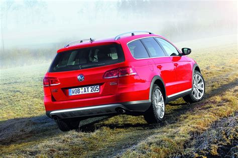 Volkswagen Passat Alltrack – VW does an Audi Allroad 031-passat ...