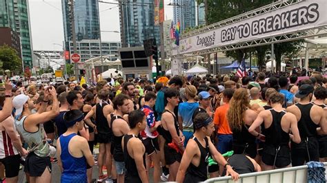 Thousands participate in iconic Bay to Breakers race in San Francisco ...