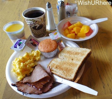 Breakfast at Quality Inn Central Denver | wishURhere