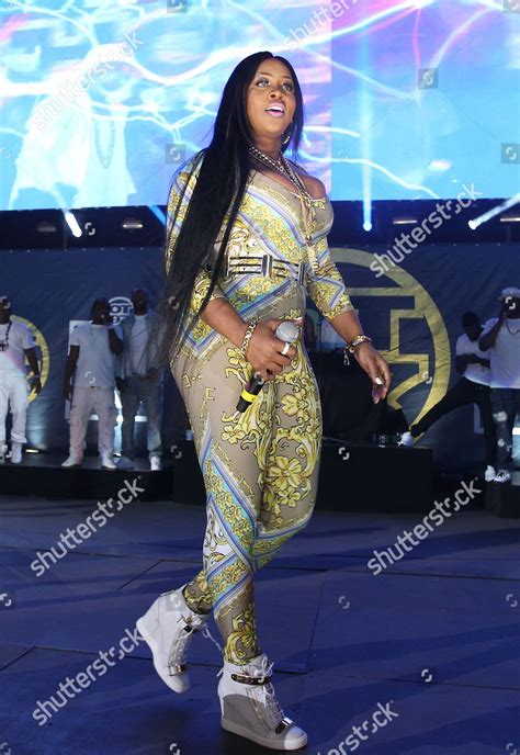 Remy Ma Seen Performing Hot Editorial Stock Photo Stock Image Shutterstock