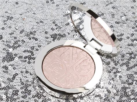 Dior Diorskin Nude Air Glowing Gardens Illuminating Powder In Glowing