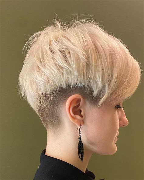 Eye Catching Blonde Pixie Cut Ideas To Show Your Stylist